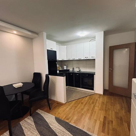 Ognjen Apartman Donje Mladice Eksteriør bilde