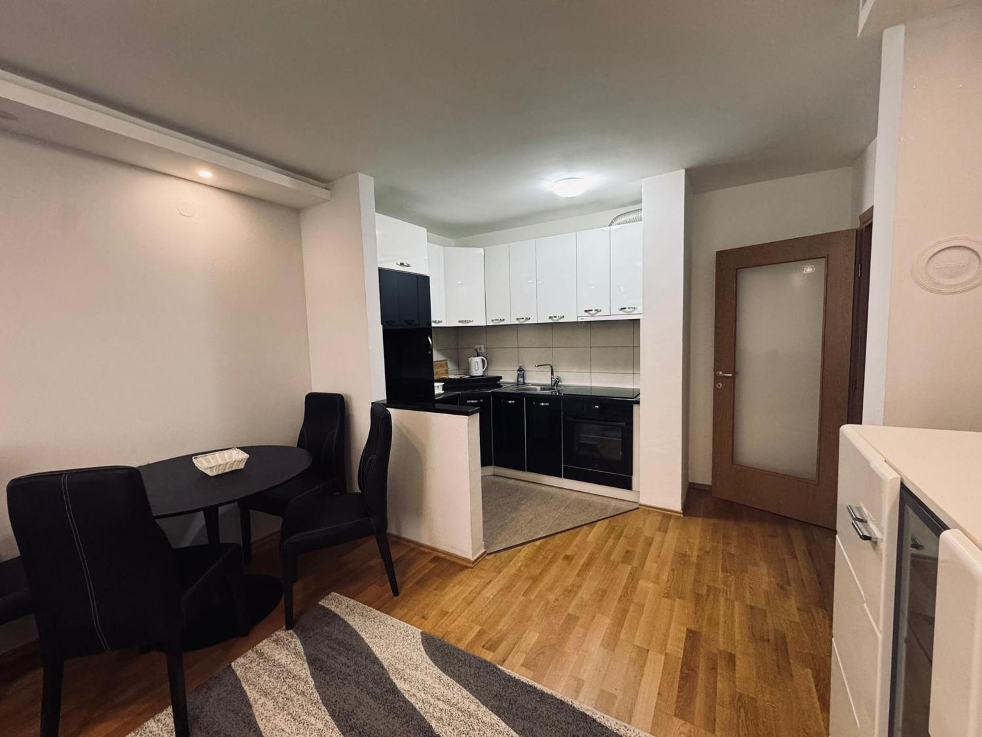 Ognjen Apartman Donje Mladice Eksteriør bilde